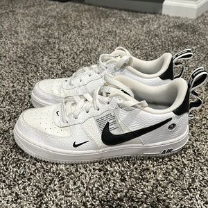 Nike youth shoes